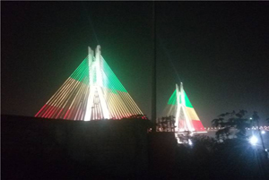 2016.8 Beleuchtung von Brazzaville Kabel Verbleib Brücke in Kongo